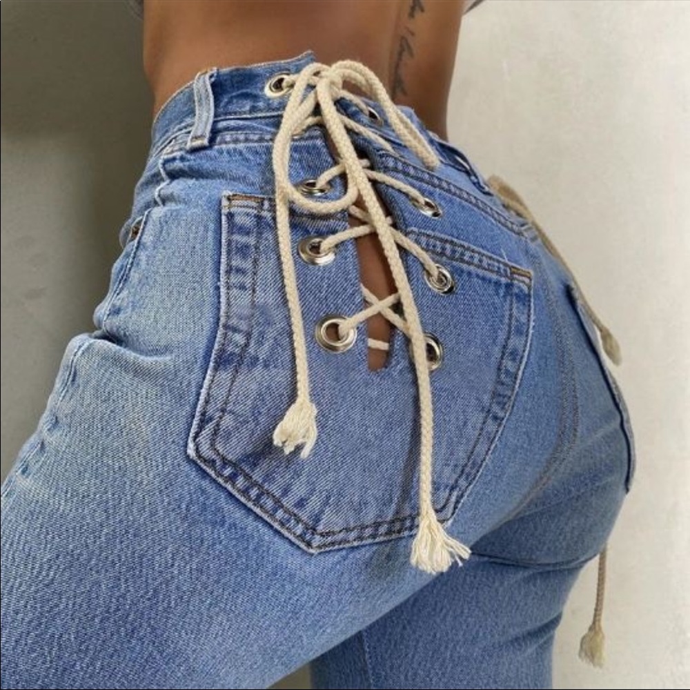 Side tie accent jeans - Picture 8 of 9